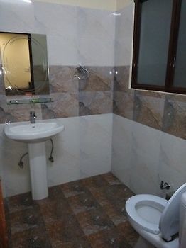 ג'לנדהר Hotel Inder Prasth מראה חיצוני תמונה